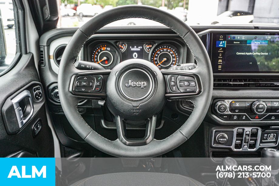 Used 2025 White Jeep Sport S image 29