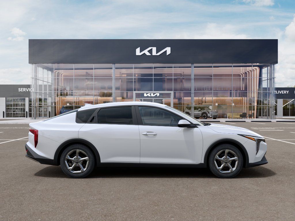 New 2026 White Kia LXS image 7