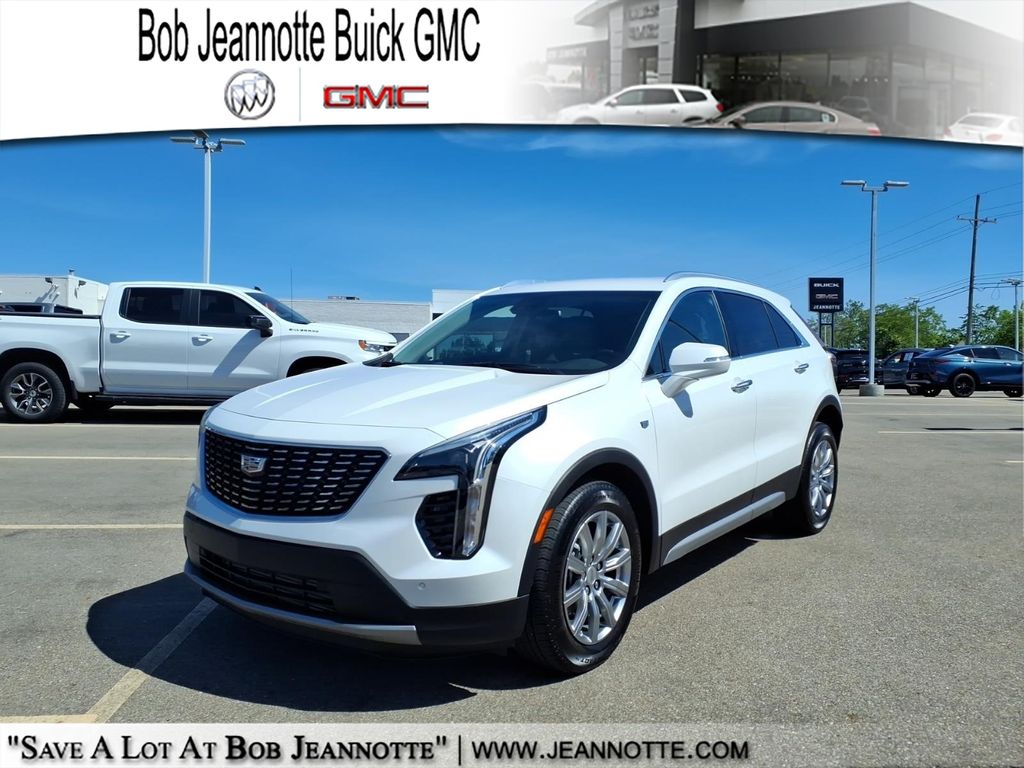 2023 Cadillac XT4 Premium Luxury AWD
