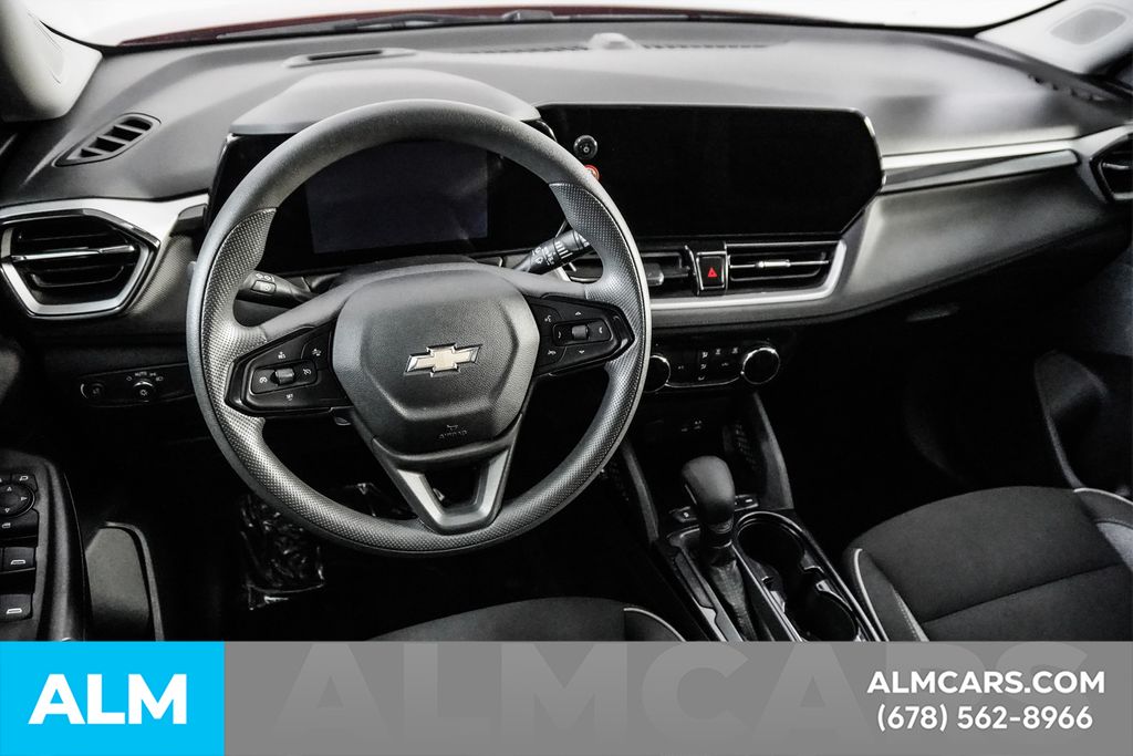 Used 2025 Red Chevrolet LT image 30