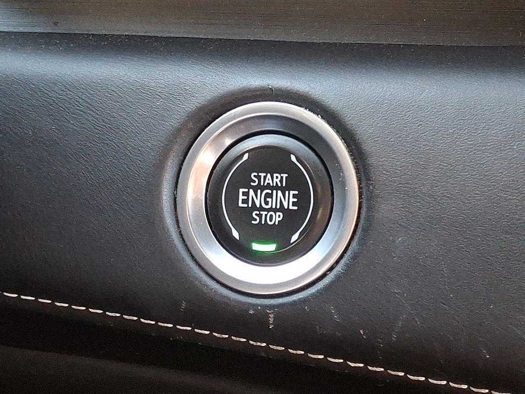 Thumbnail: 2022 Cadillac Escalade - 27