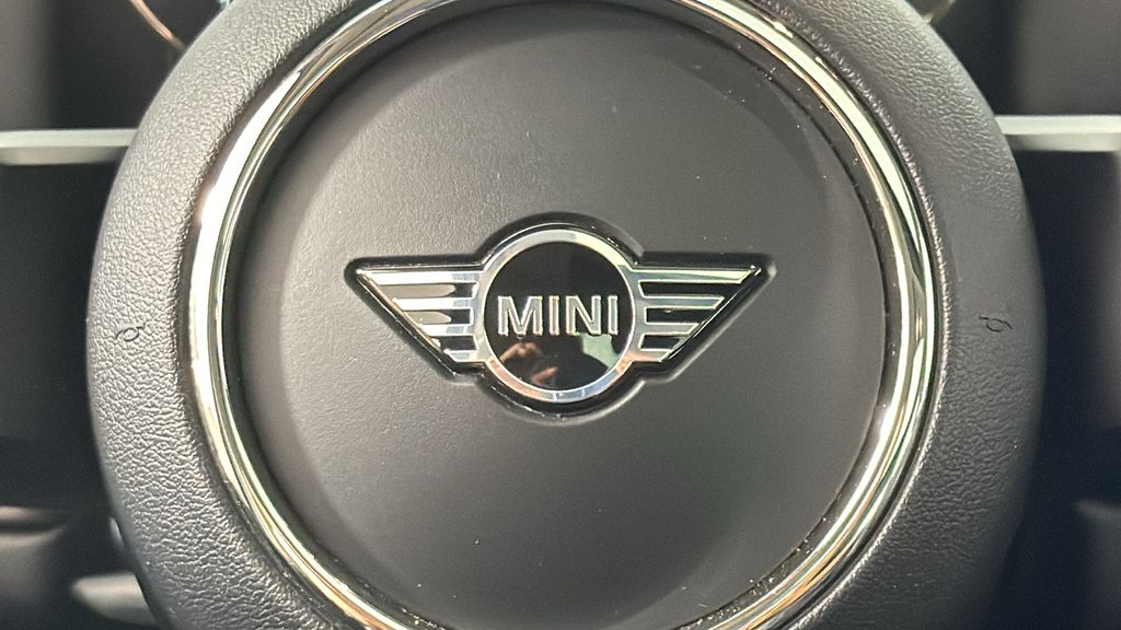 2022 MINI Cooper Countryman S 17