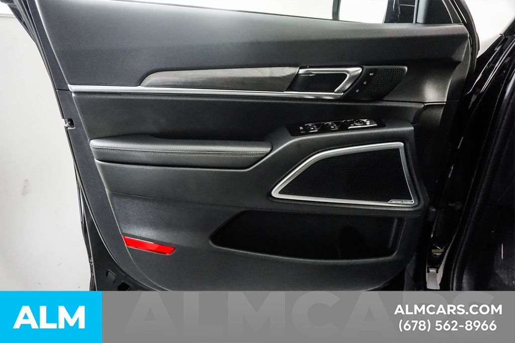 Used 2025 Black Kia SX-Prestige X-Line image 48