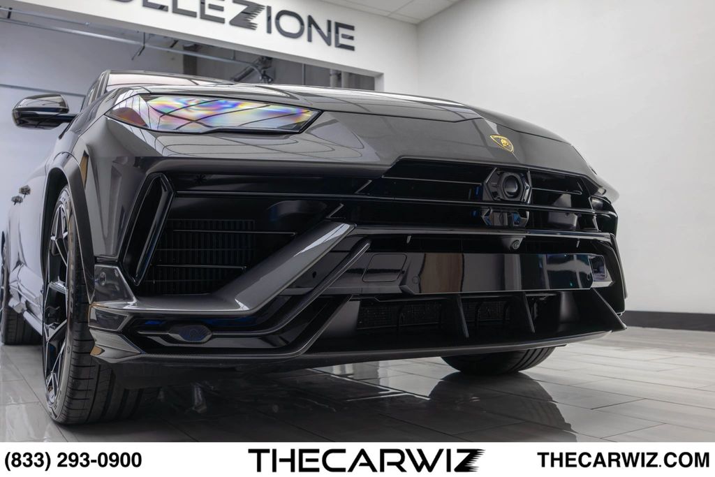 2023 Lamborghini Urus