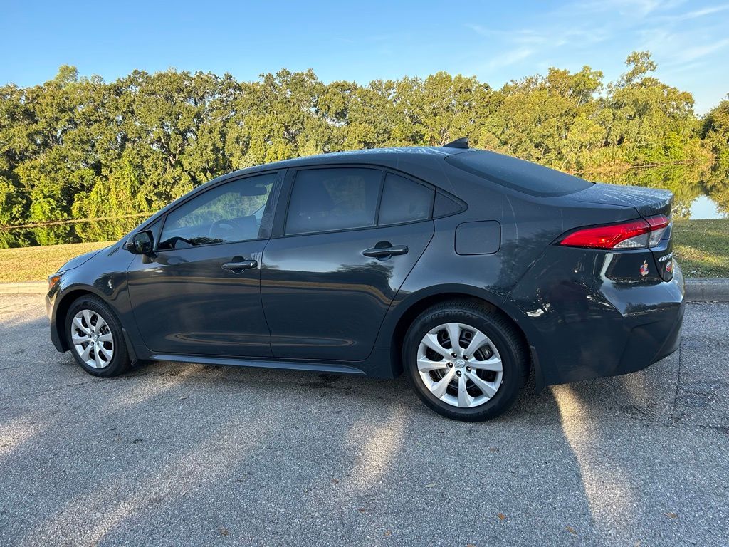 Thumbnail: 2025 Toyota Corolla - 3