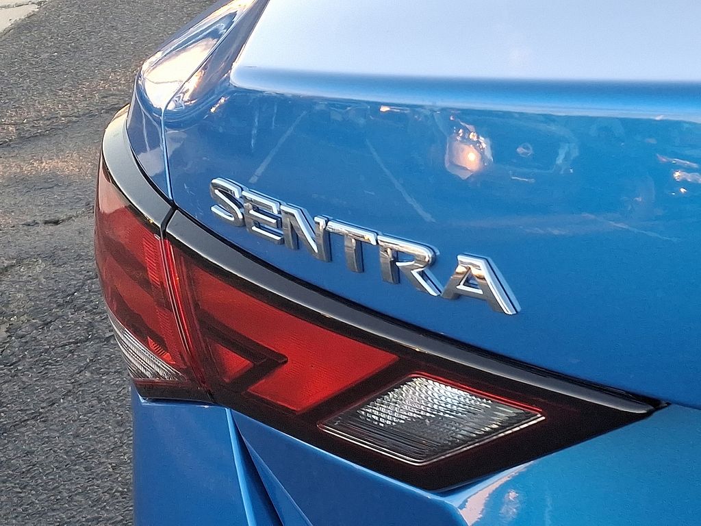 Thumbnail: 2025 Nissan Sentra - 5