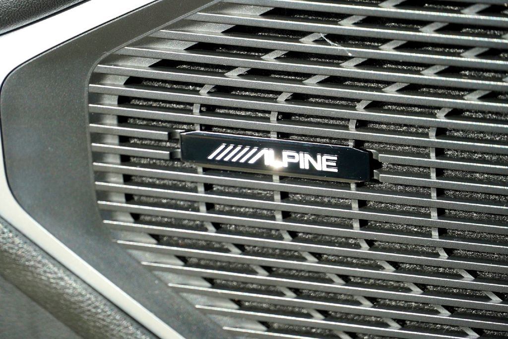 Used Car 2022 Jeep Wagoneer  Series I For Sale Under $40,000 In Taylor, Texas