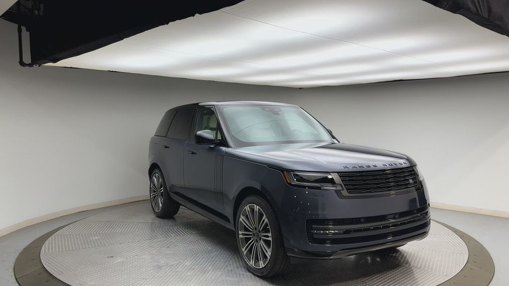 Thumbnail: 2026 Land Rover Range Rover - 8