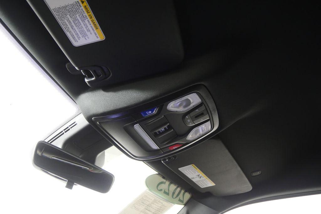 Thumbnail: 2025 RAM 1500 - 25