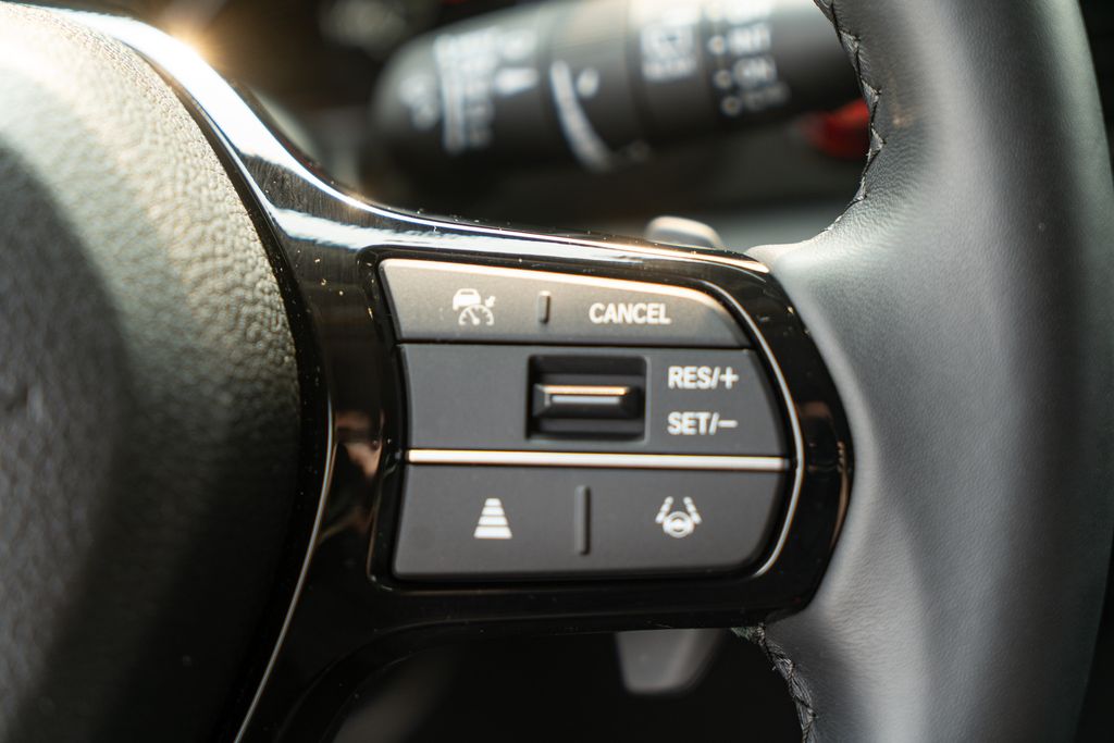 2024 Platinum White Pearl Honda Pilot Touring AWD SUV