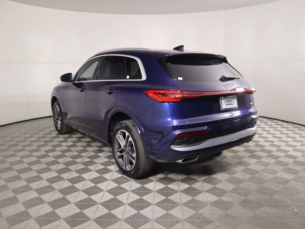 Thumbnail: 2025 Audi Q5 - 7