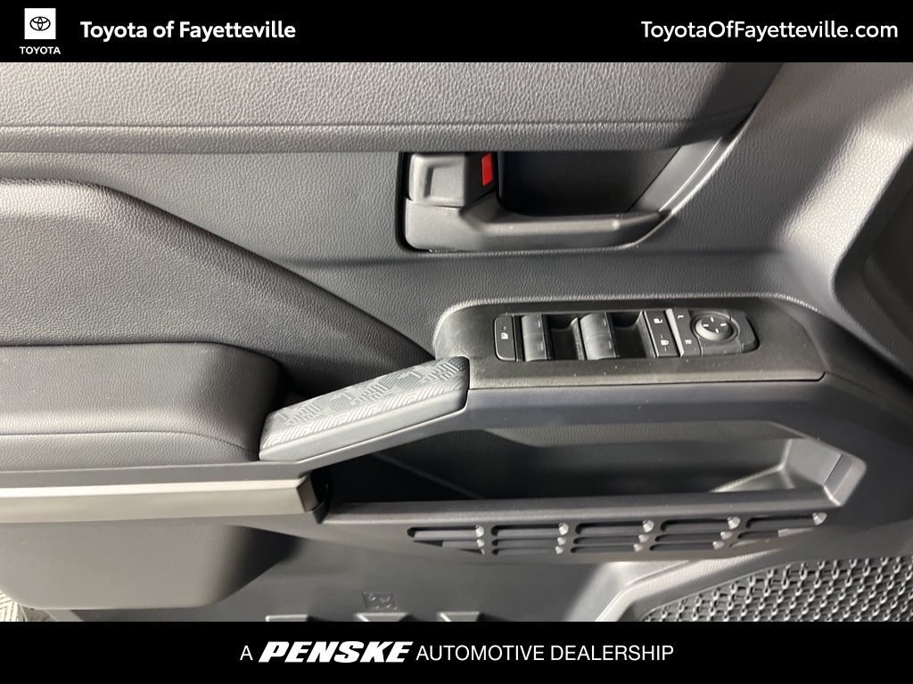 Thumbnail: 2025 Toyota 4Runner - 25