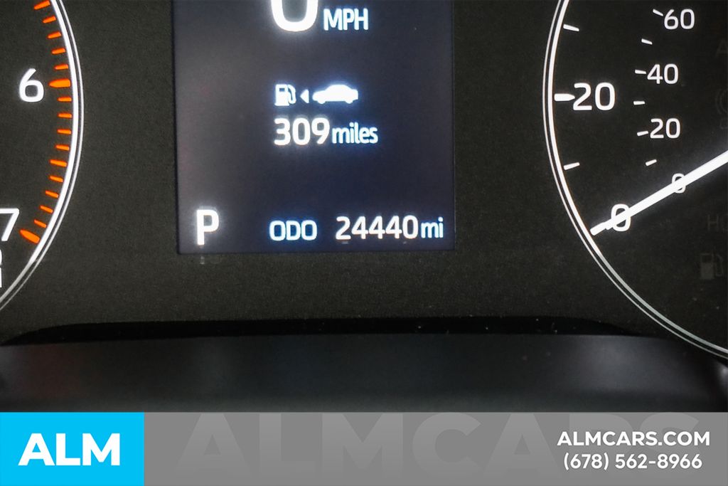Used 2025  Toyota LE image 54