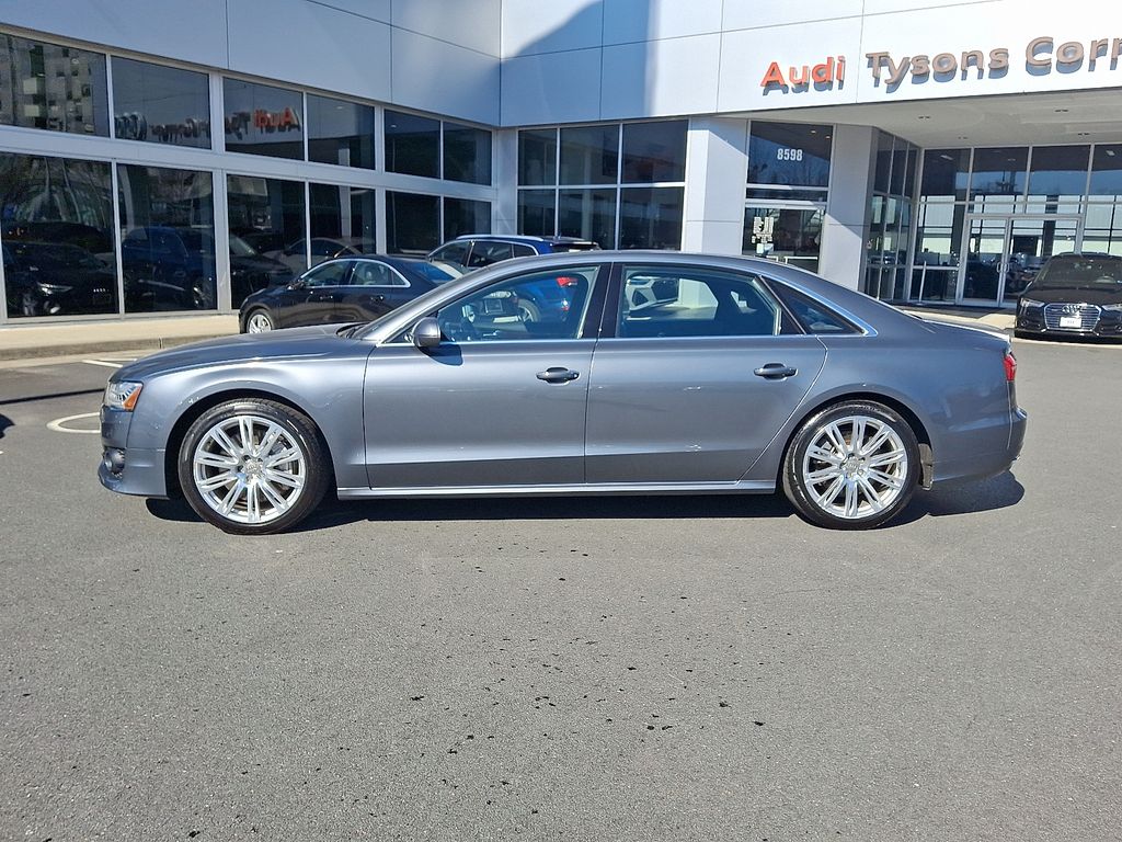 Thumbnail: 2016 Audi A8 - 7