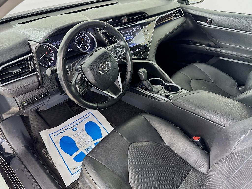 Used Car 2018 Toyota Camry  Xle For Sale Under $20,000 In Austin, Texas