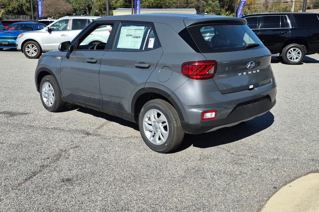 New 2026 Gray Hyundai SE image 8