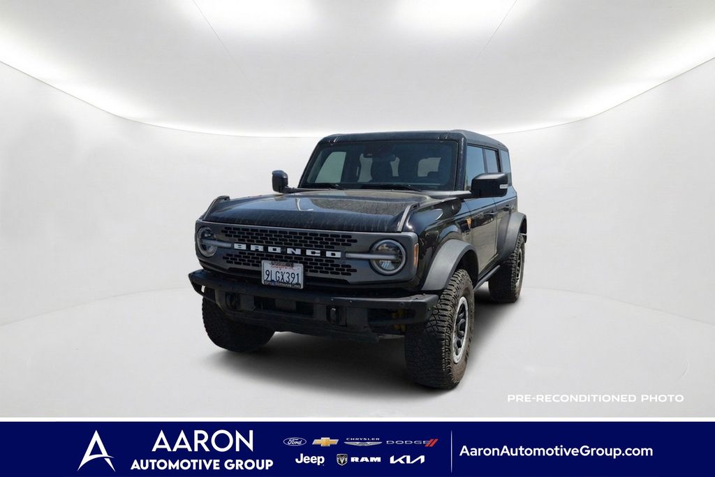 Shadow Black 2024 Ford Bronco SUV / Crossover Four-Wheel Drive Automatic