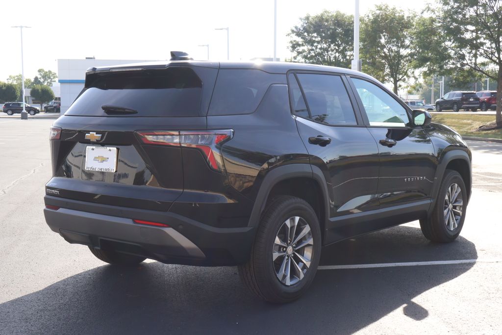Thumbnail: 2027 Chevrolet Equinox - 8