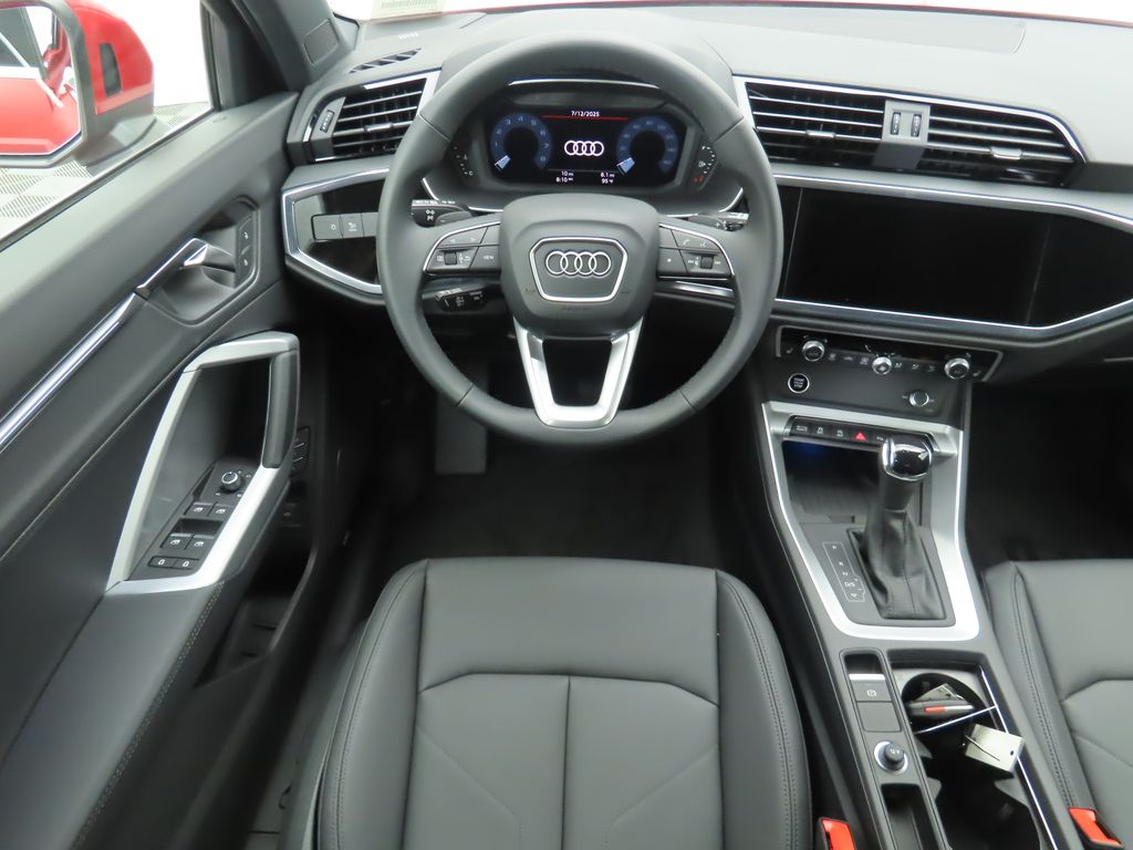 Thumbnail: 2025 Audi Q3 - 13