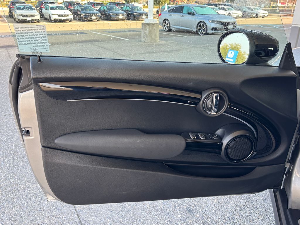 Thumbnail: 2024 MINI Cooper - 26