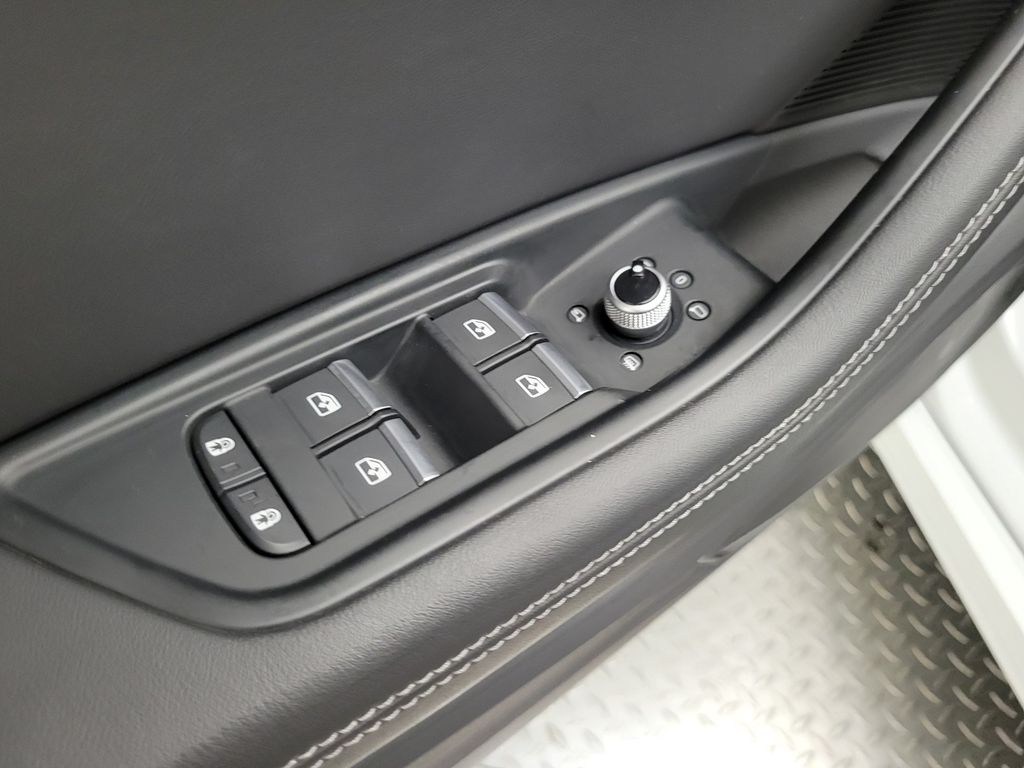 Thumbnail: 2023 Audi A5 - 31