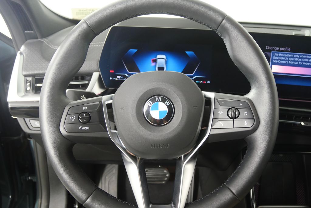 Thumbnail: 2025 BMW X2 - 20