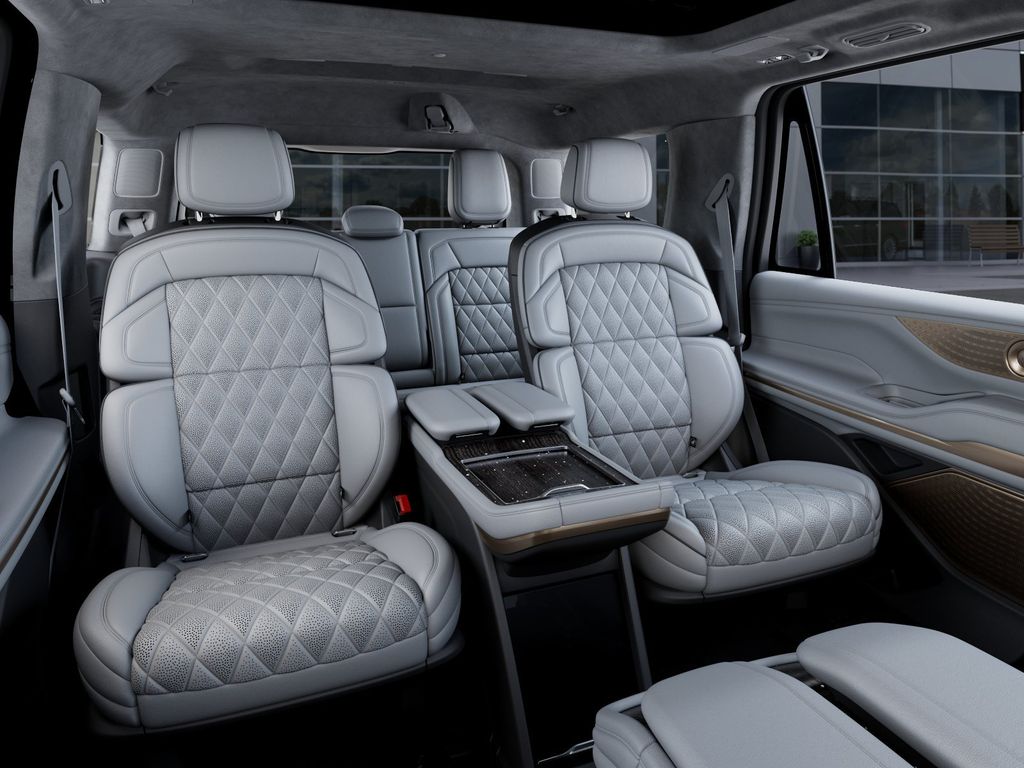 2027 Lincoln Navigator Black Label