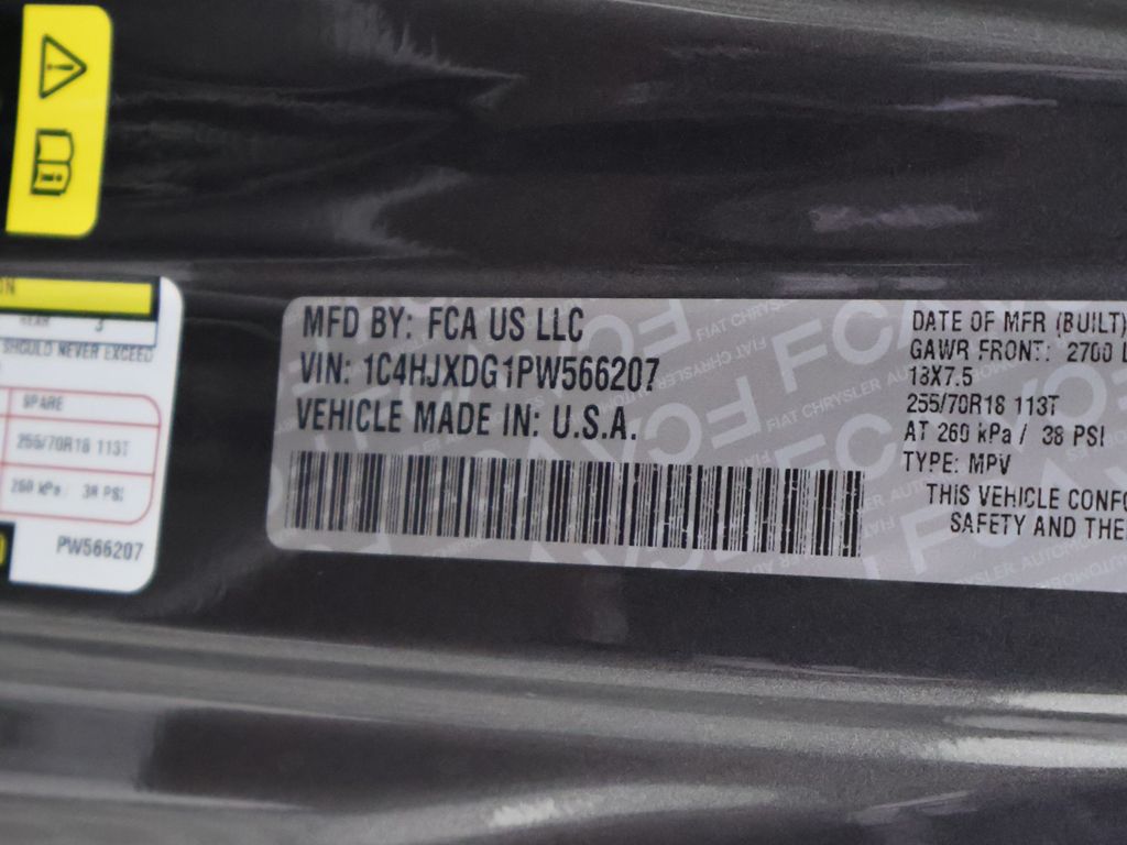 Used 2023 Gray Jeep Altitude image 50