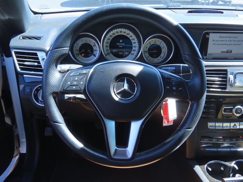 Thumbnail: 2014 Mercedes-Benz E-Class - 6
