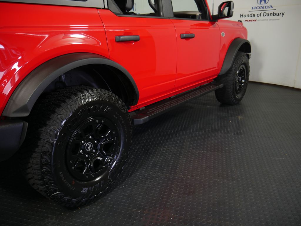 Thumbnail: 2023 Ford Bronco - 4