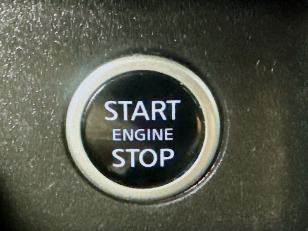 Used Car 2021 Nissan Rogue  Sv For Sale Under $20,000 In Austin, Texas