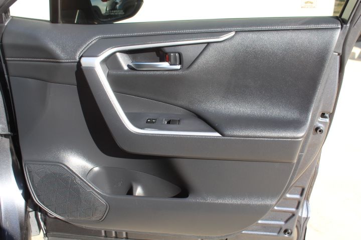 Used Car 2019 Toyota Rav4  Limited For Sale Under $25,000 In Georgetown, Texas