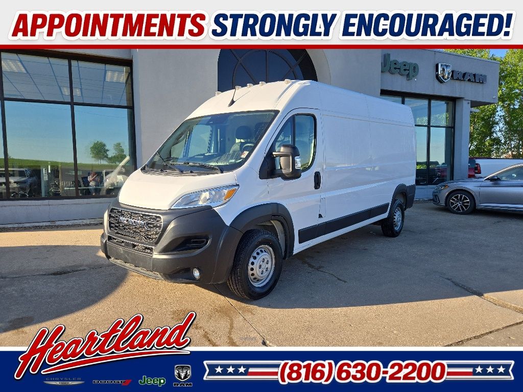 Bright White Clearcoat 2025 RAM ProMaster Van  9-Speed Automatic