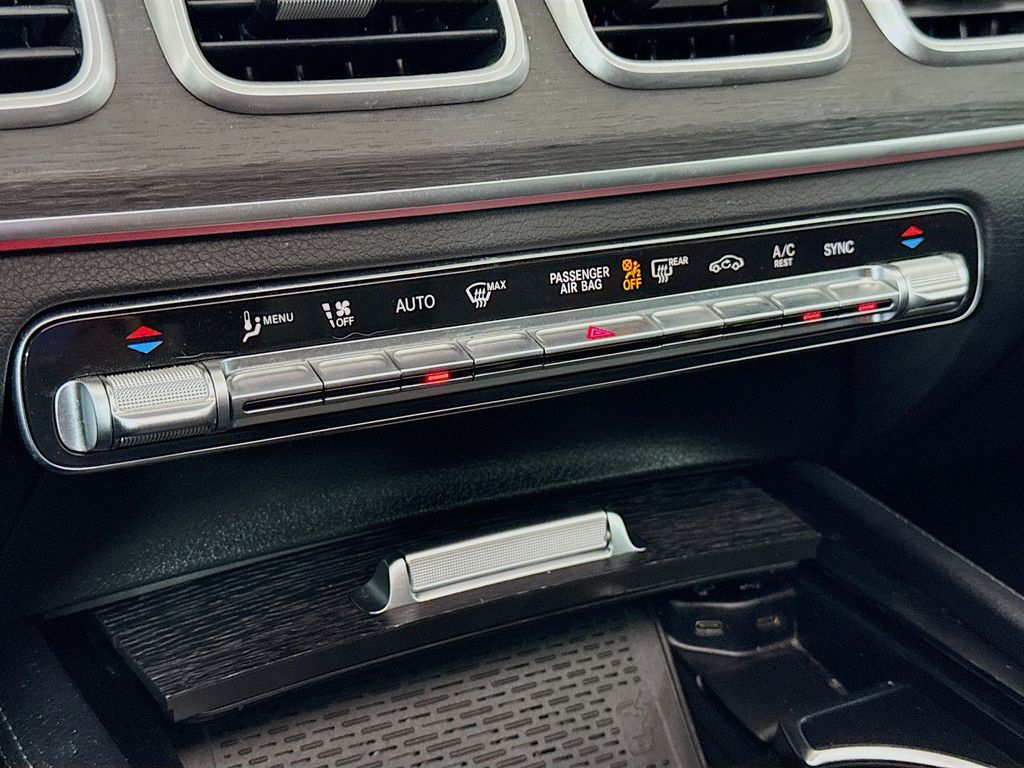 Thumbnail: 2022 Mercedes-Benz GLE - 16