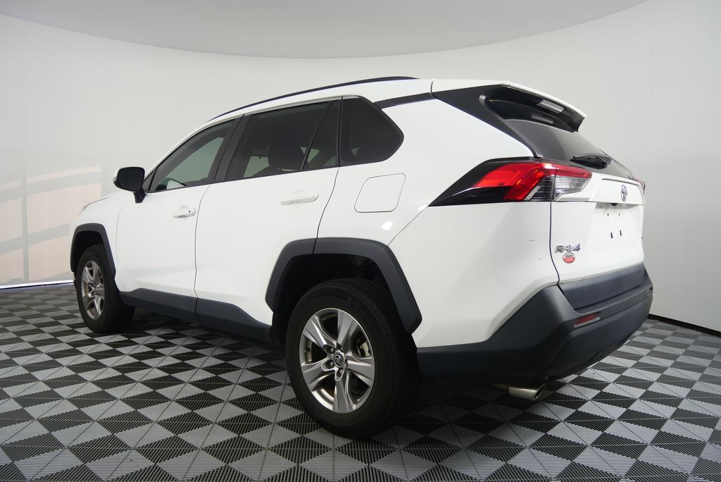Thumbnail: 2022 Toyota RAV4 - 5