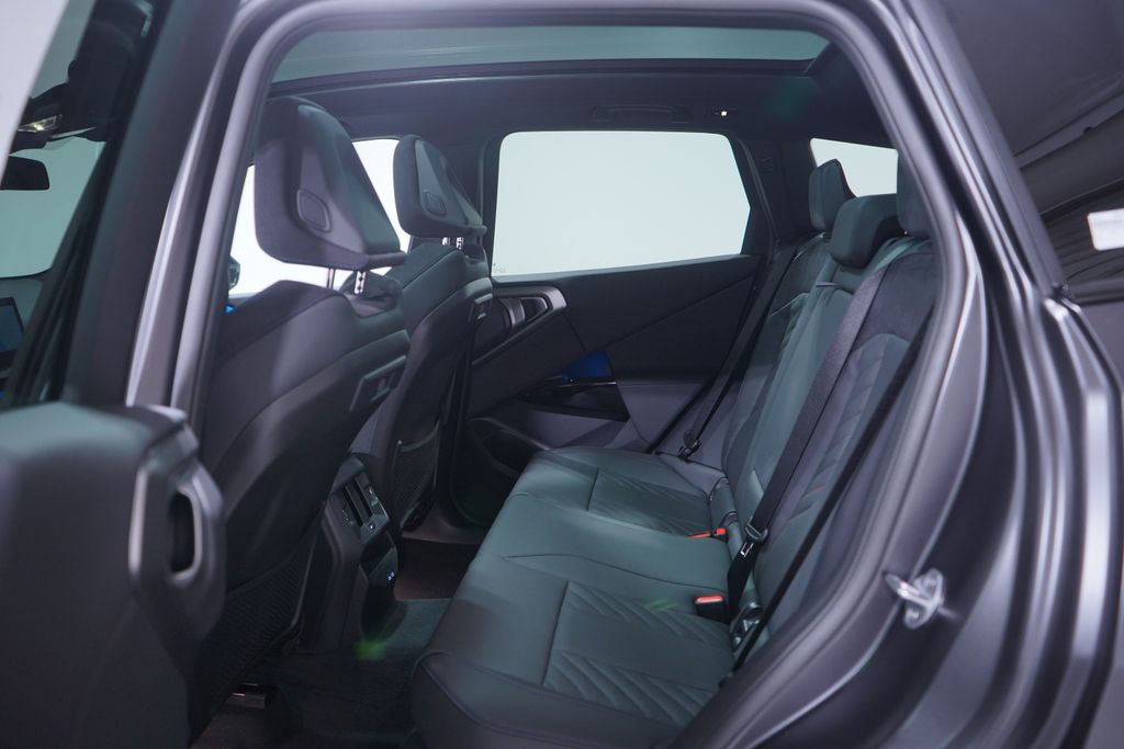 Thumbnail: 2026 BMW X3 - 9