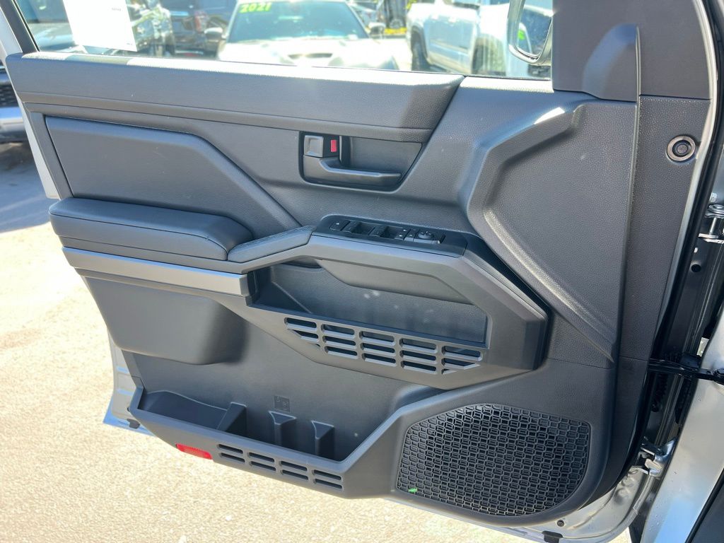 2025 Toyota Tacoma SR5 Double Cab photo 19
