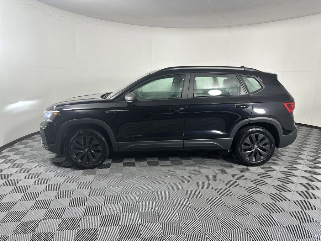 2022 Volkswagen Taos 1.5T S 4