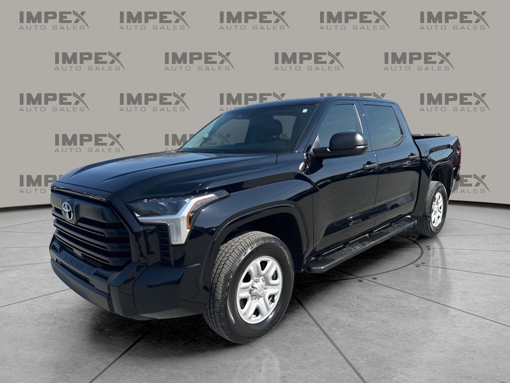 2023 Toyota Tundra SR CrewMax Cab 4WD
