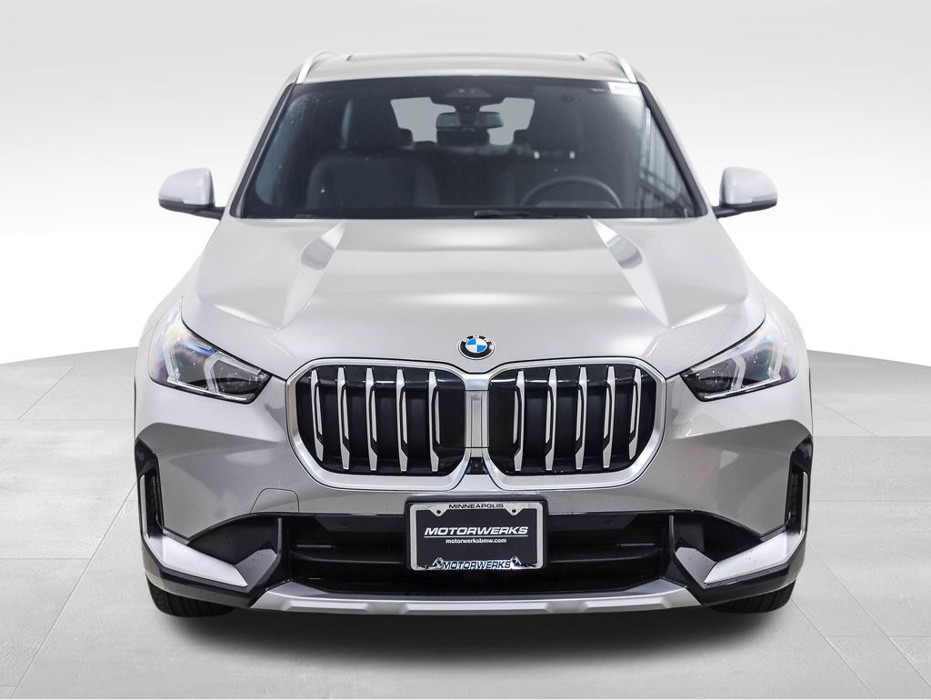 2024 BMW X1 xDrive28i 8