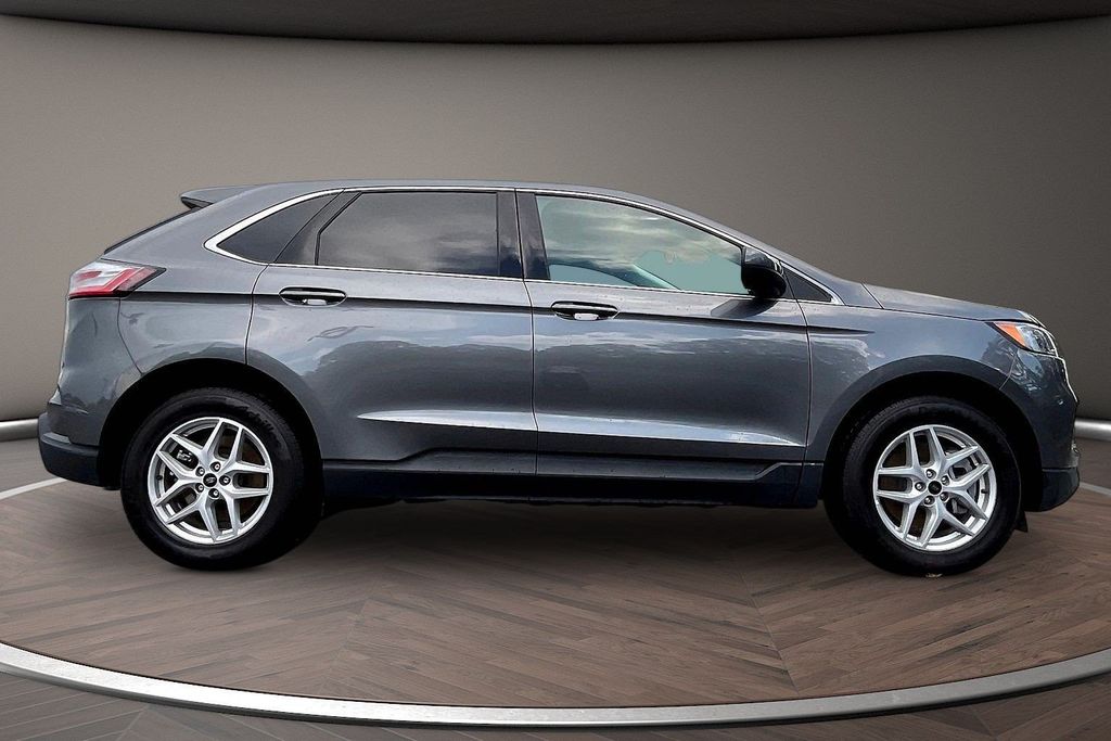 Used 2024 Ford Edge SUV
