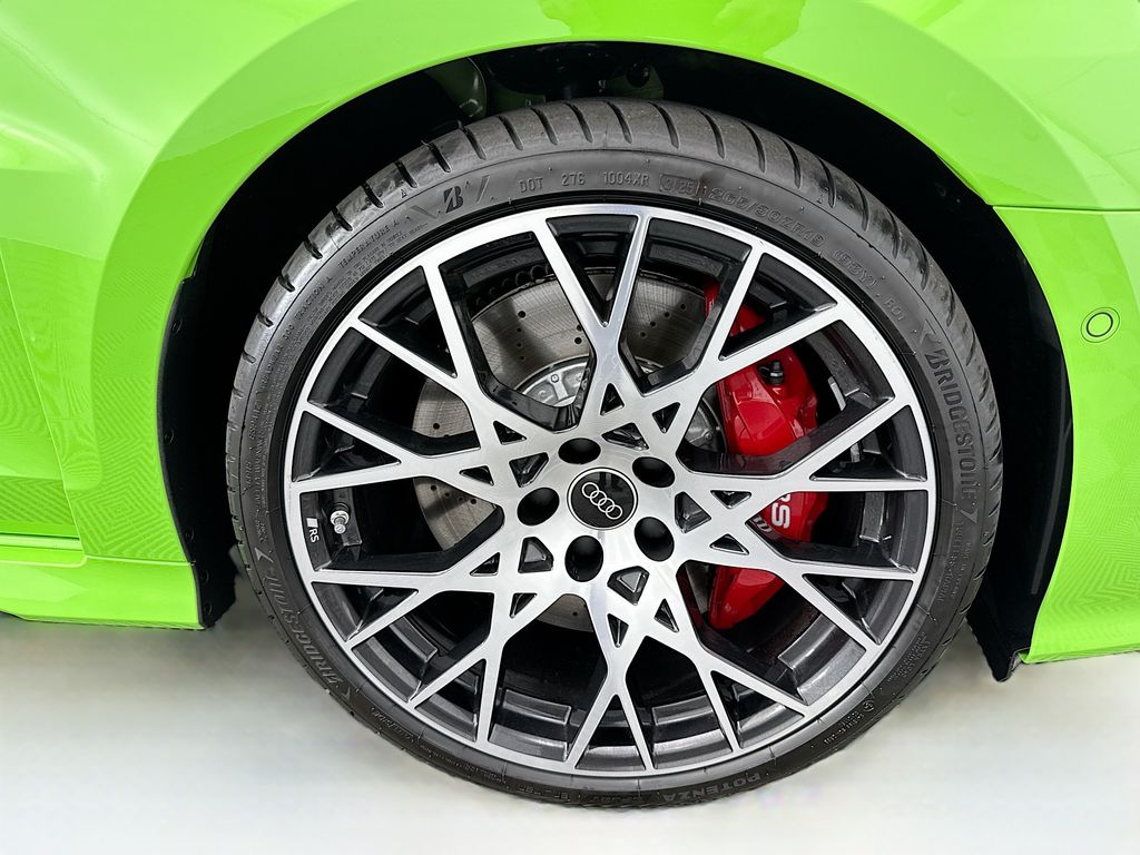 Thumbnail: 2026 Audi RS 3 - 32