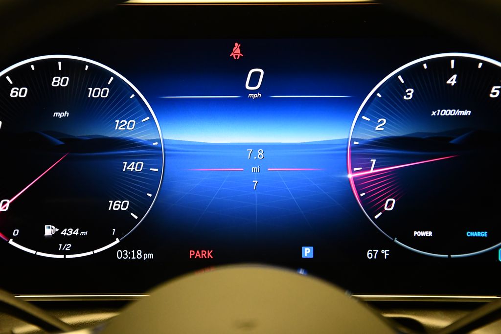 Thumbnail: 2025 Mercedes-Benz C-Class - 25