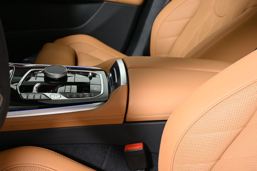 Thumbnail: 2026 BMW X5 - 24
