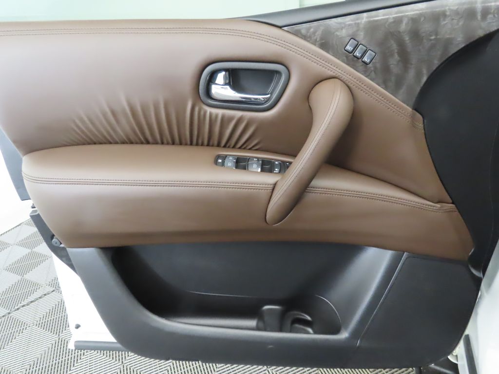 Thumbnail: 2022 Nissan Armada - 25