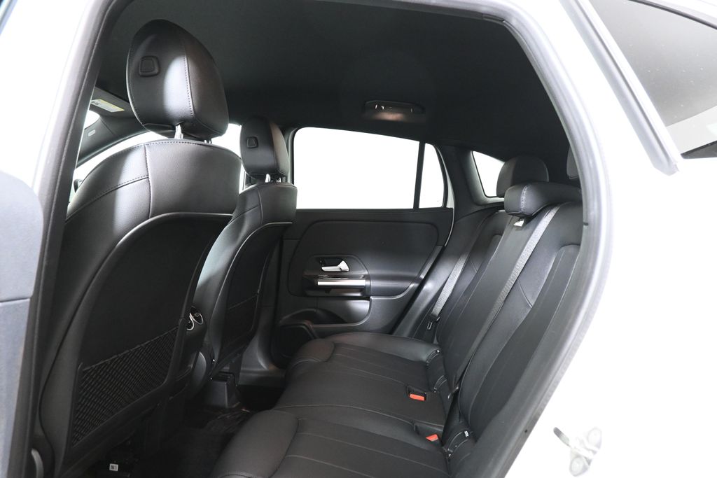 Thumbnail: 2023 Mercedes-Benz GLA - 32