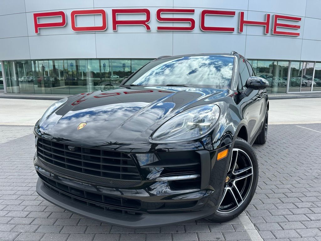 Thumbnail: 2020 Porsche Macan - 1