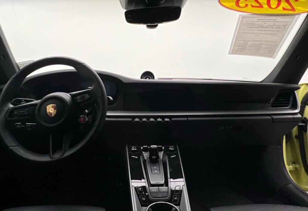 Thumbnail: 2025 Porsche 911 - 6