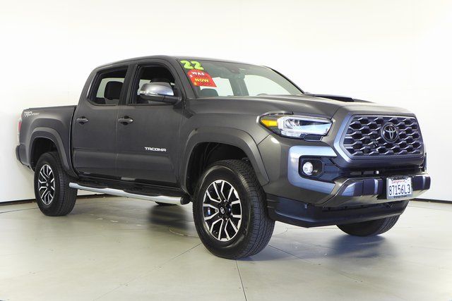 2022 Toyota Tacoma TRD Sport 4