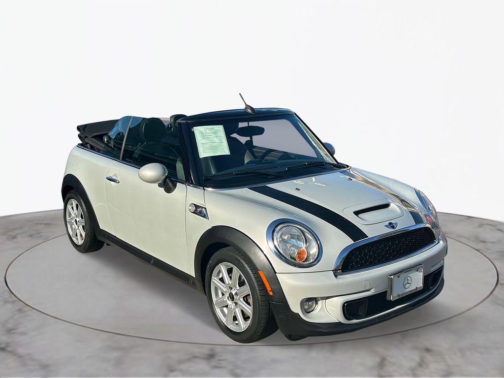 2014 MINI Cooper Base 5